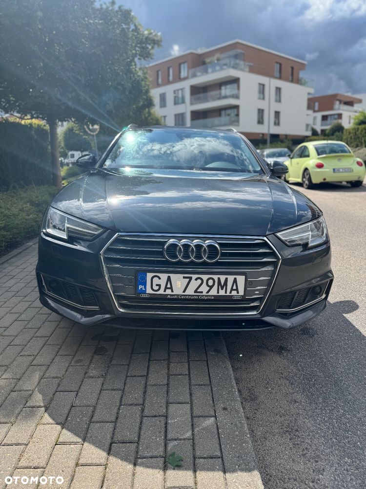 Audi A4 Avant 40 TFSI S tronic - 7