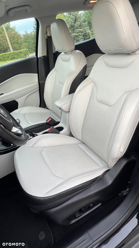 Jeep Compass 2.0 MultiJet Active Drive Limited - 30