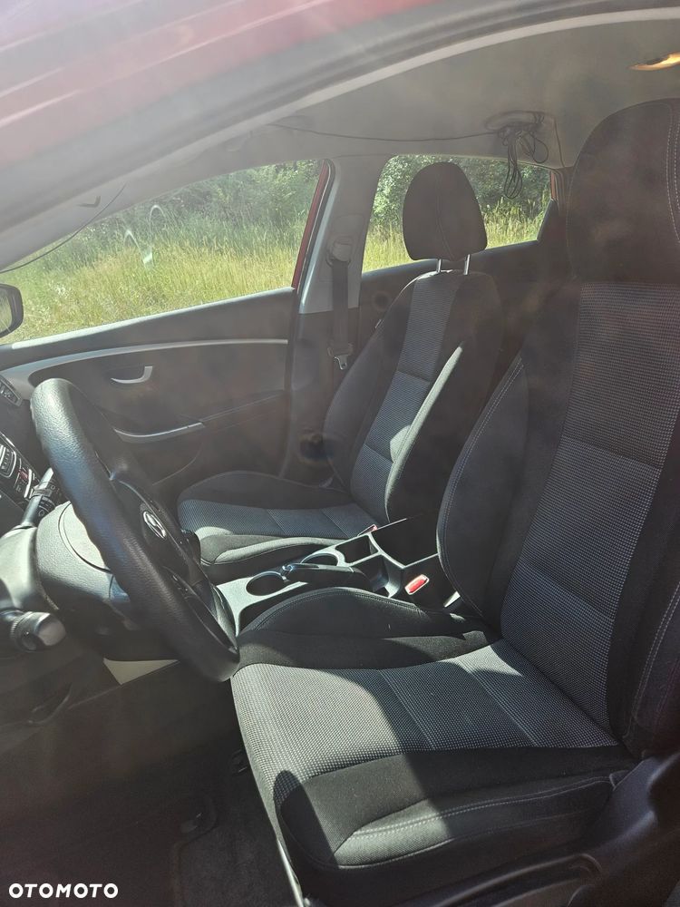 Hyundai i30 1.4 Classic - 23
