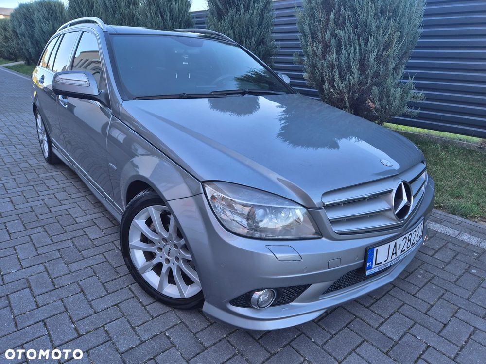 Mercedes-Benz Klasa C 320 T CDI DPF 4Matic 7G-TRONIC Avantgarde - 1
