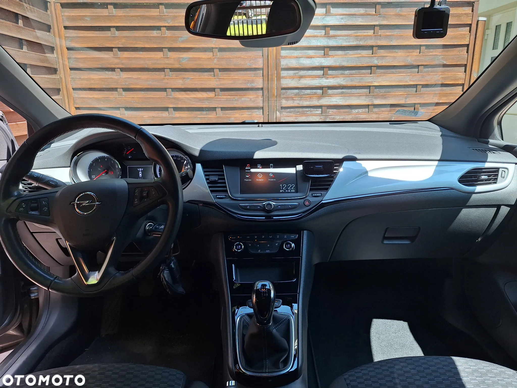 Opel Astra V 1.2 T GS Line S&S - 4