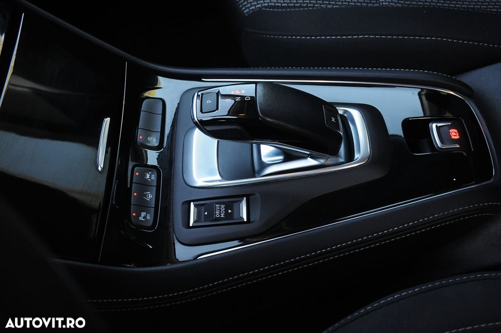 Opel Grandland 1.5 D Automatik Business Elegance - 34