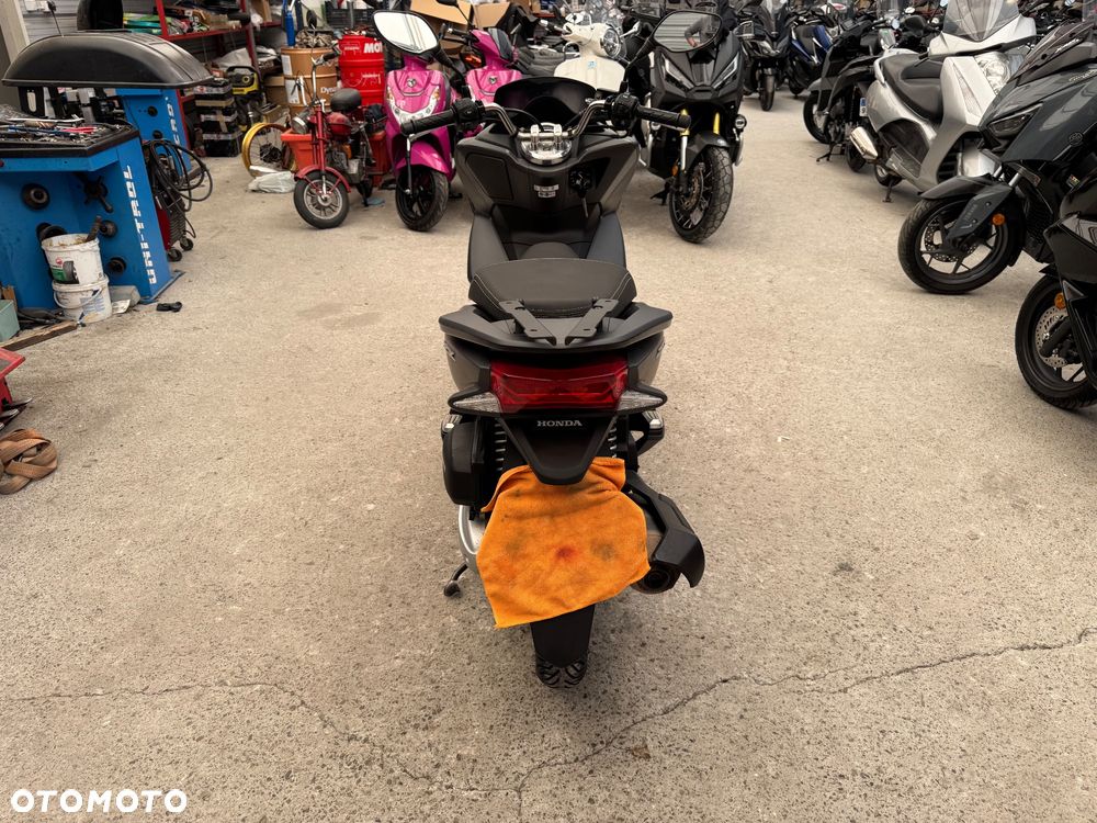 Honda PCX - 6