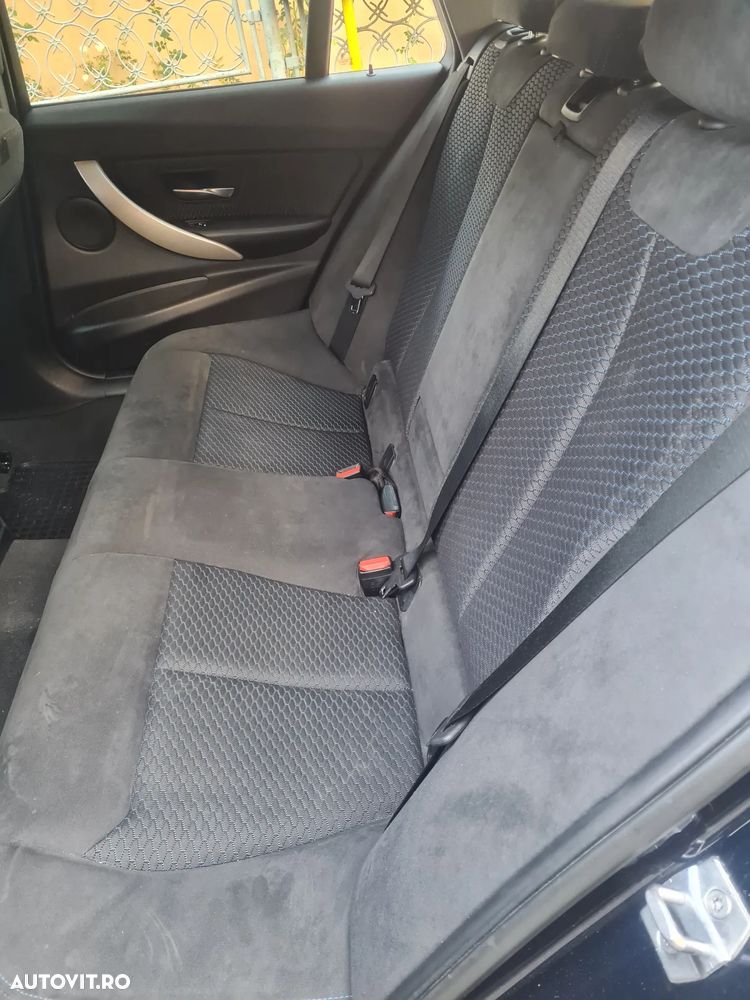 BMW Seria 3 318d DPF - 5