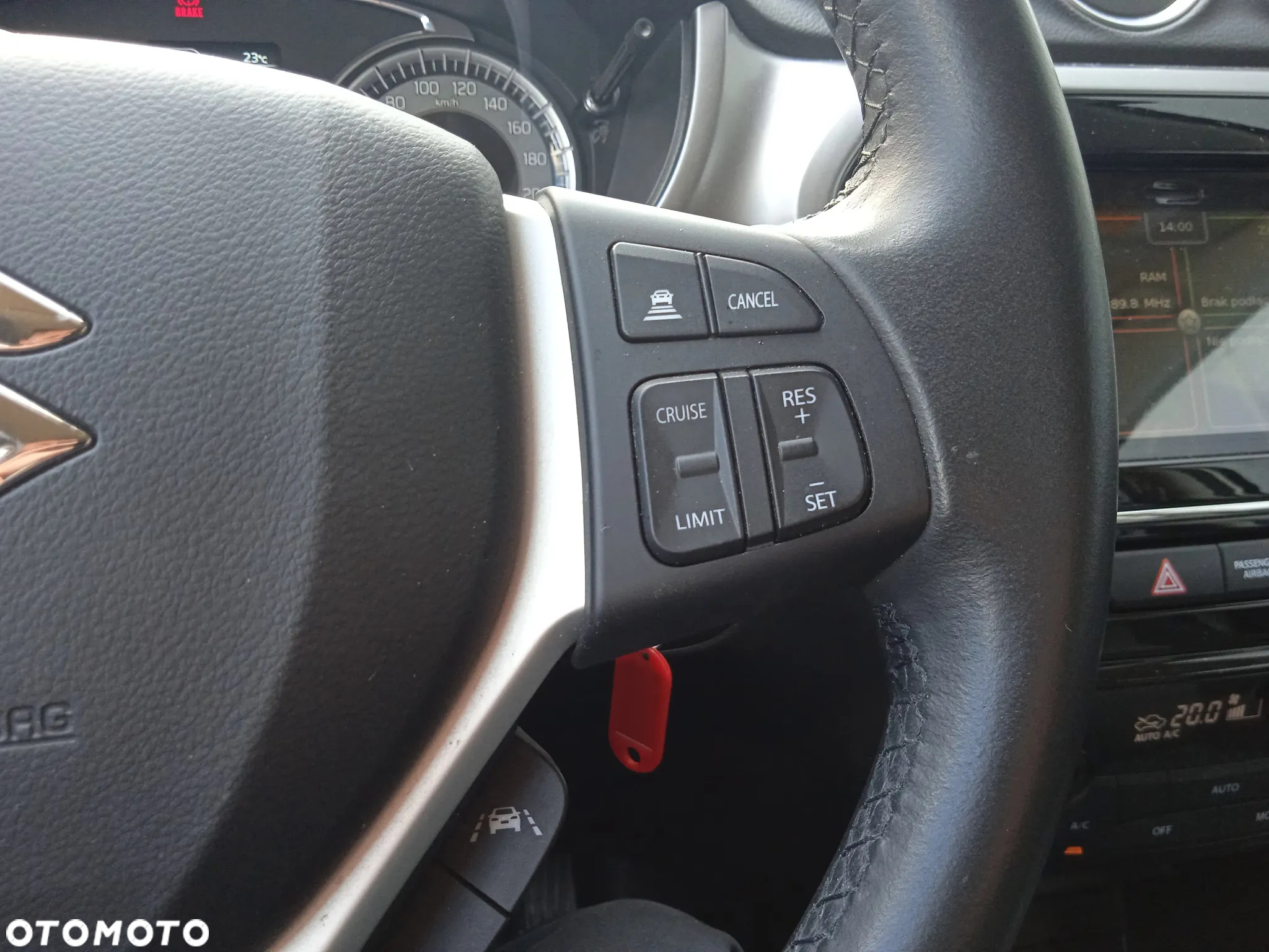Suzuki Vitara 1.4 Boosterjet SHVS Premium 2WD - 16