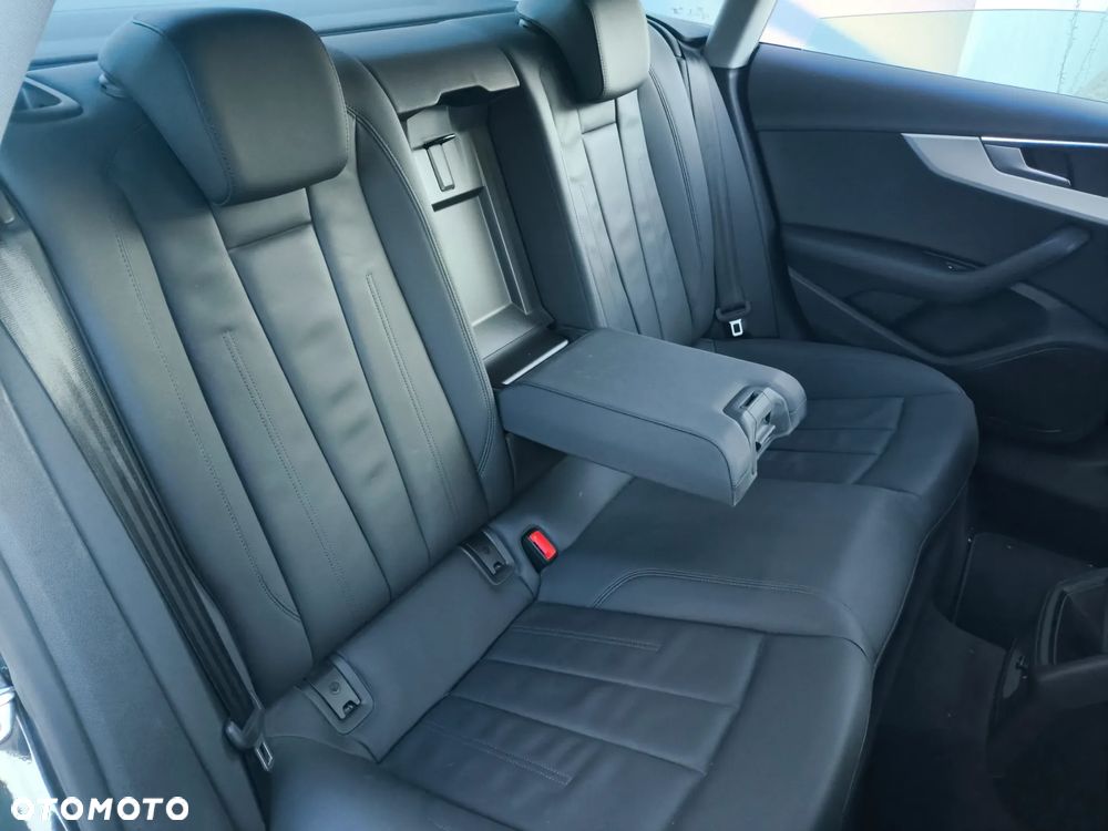 Audi A5 Sportback 35 TDI S tronic sport - 32