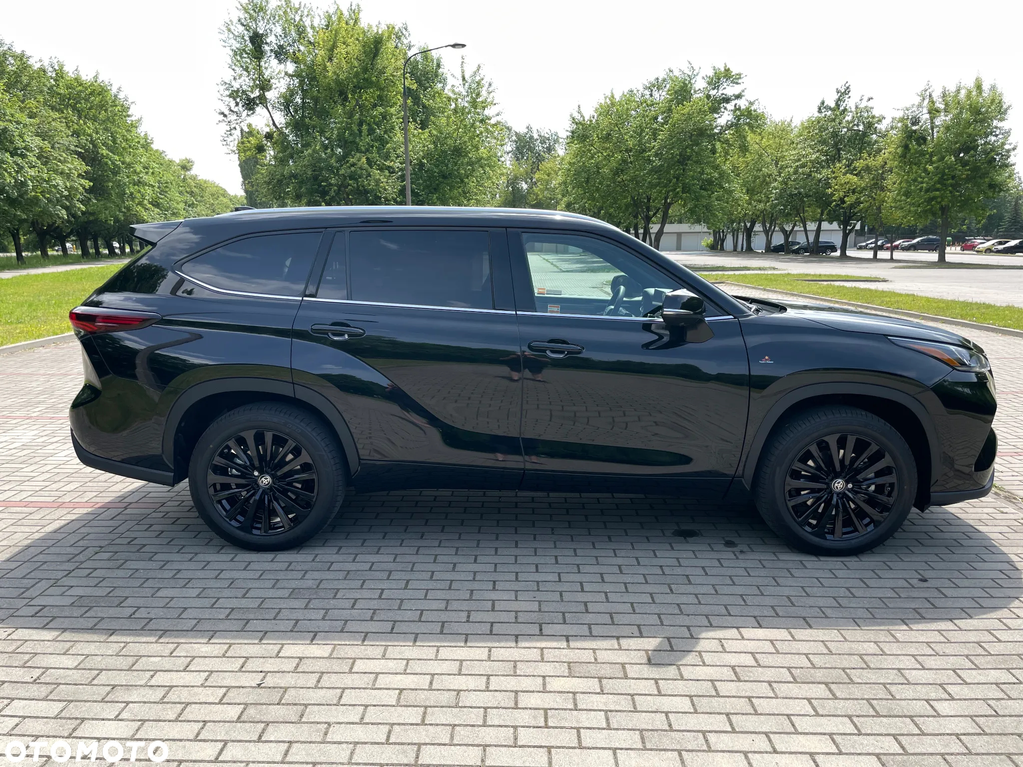 Toyota Highlander 2.5 Hybrid Executive - 3