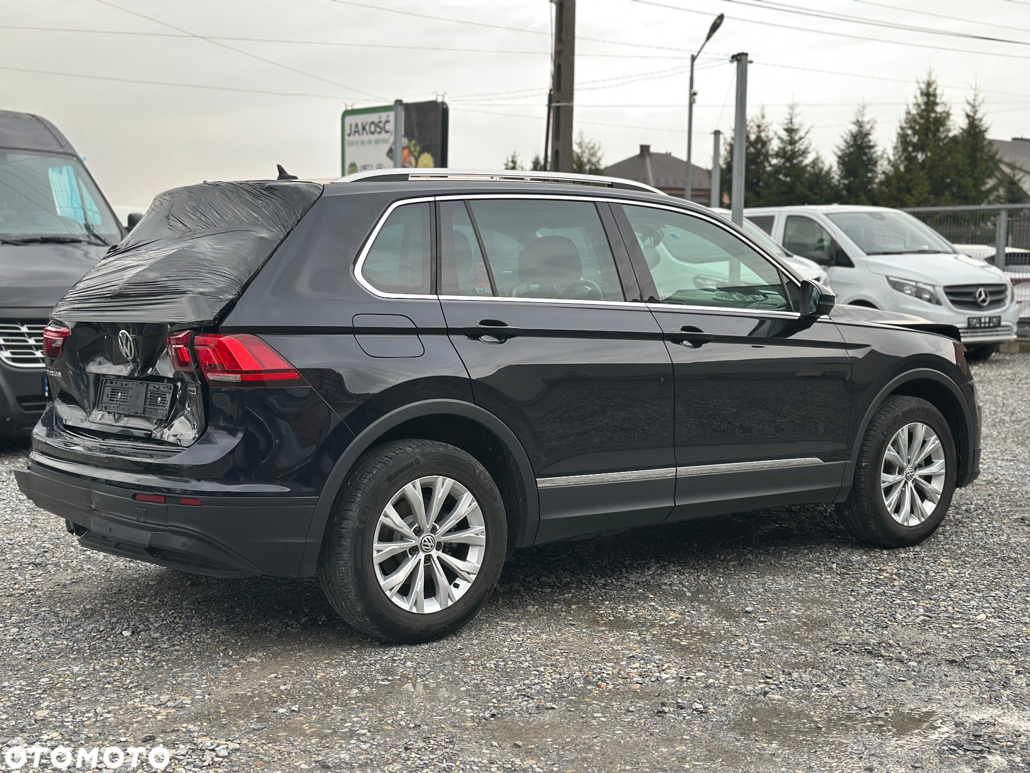 Volkswagen Tiguan - 10