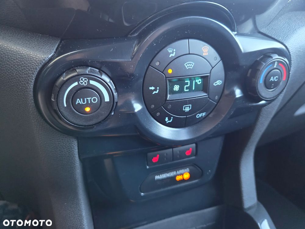 Ford EcoSport - 13