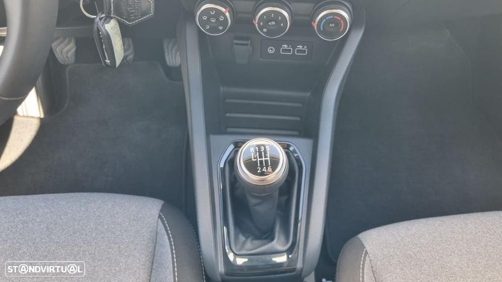 Renault Clio 1.0 TCe Evolution - 11