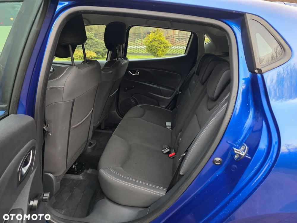 Renault Clio 1.2 16V Alize - 12