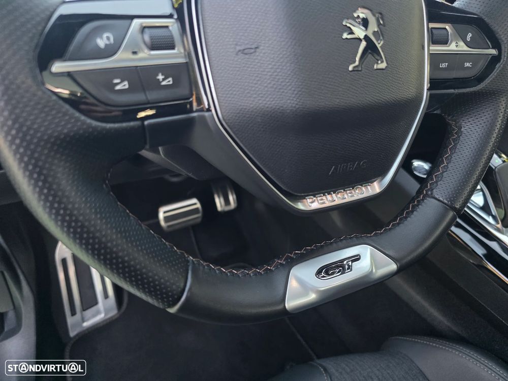 Peugeot 3008 1.6 Hybrid GT Pack e-EAT8 - 26