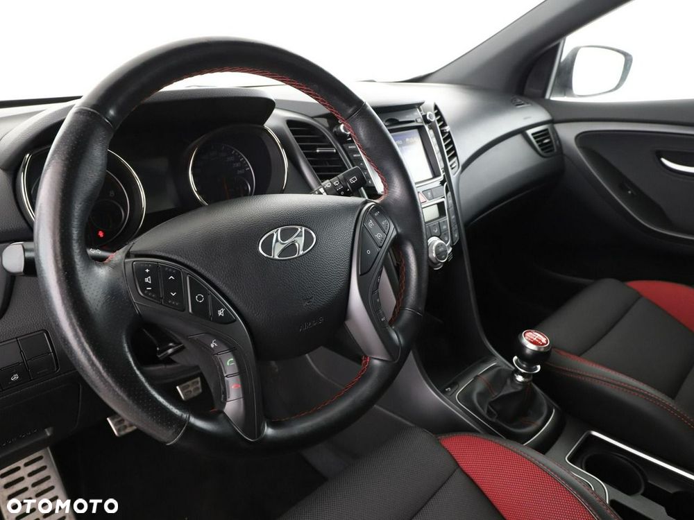 Hyundai i30 1.6 T GDI Turbo - 15