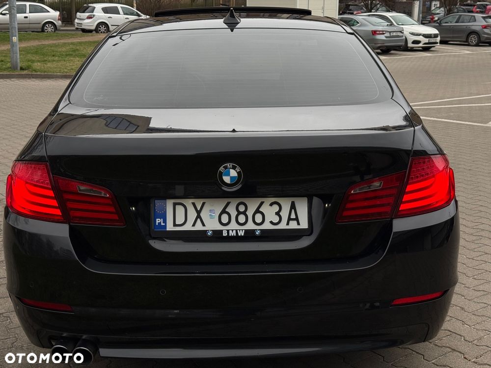 BMW Seria 5 525d Sport-Aut - 5