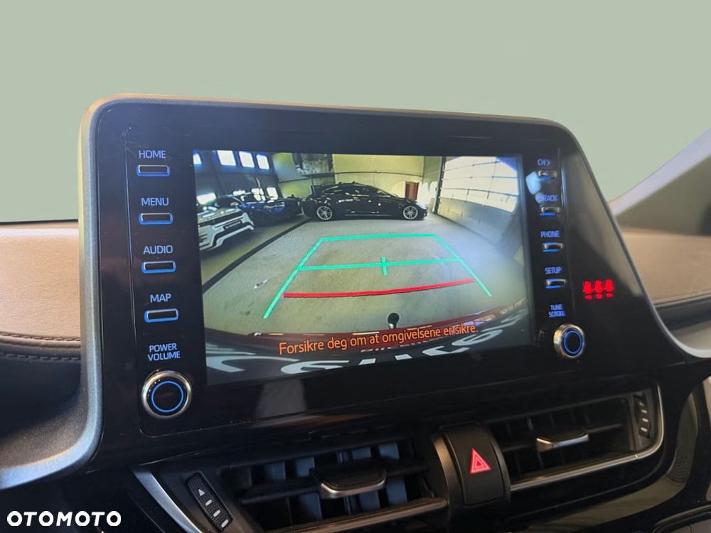 Toyota C-HR Lounge - 21