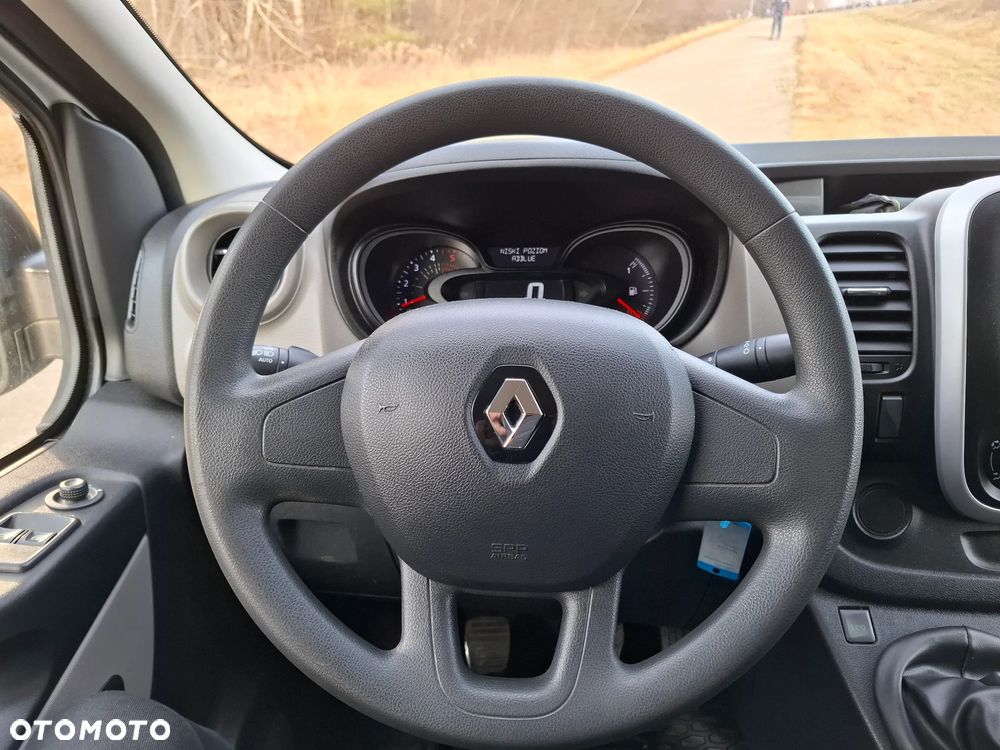 Renault TRAFIC - 11