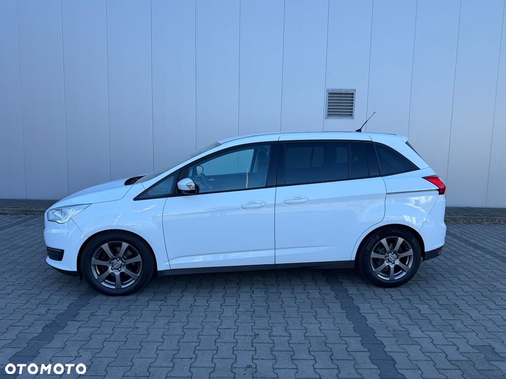 Ford Grand C-MAX - 4