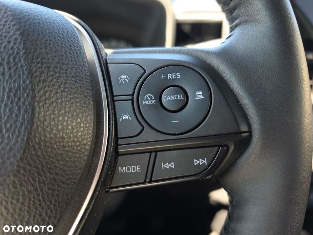 Toyota Corolla Cross 2.0 Hybrid Executive - 14