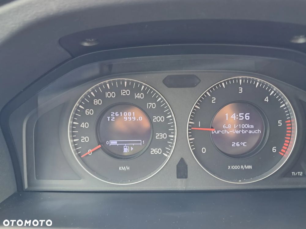 Volvo V70 2.0D Momentum - 11
