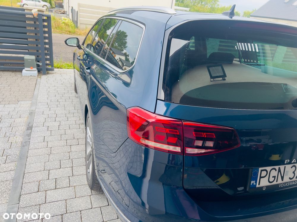 Volkswagen Passat 2.0 TDI Business DSG - 11