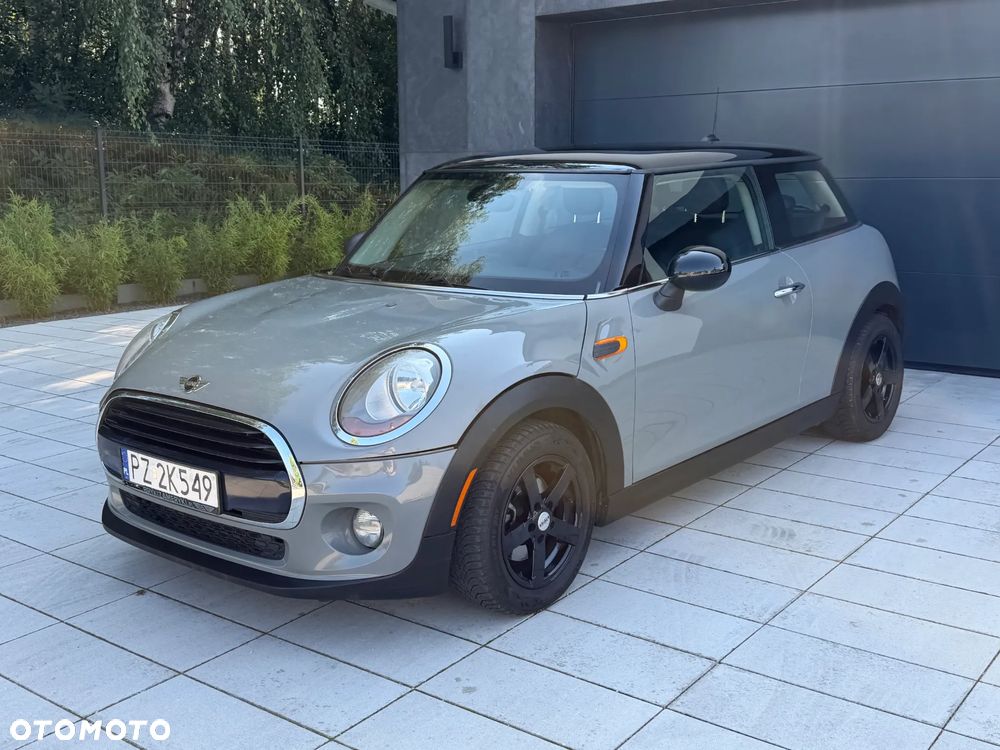 MINI Cooper Standard - 1