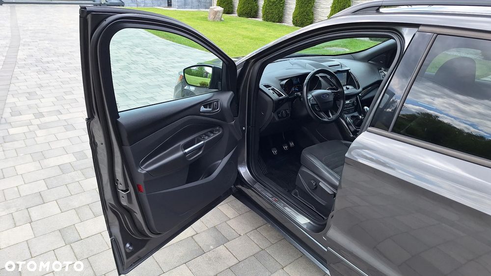 Ford Kuga 1.5 EcoBoost FWD ST-Line - 8