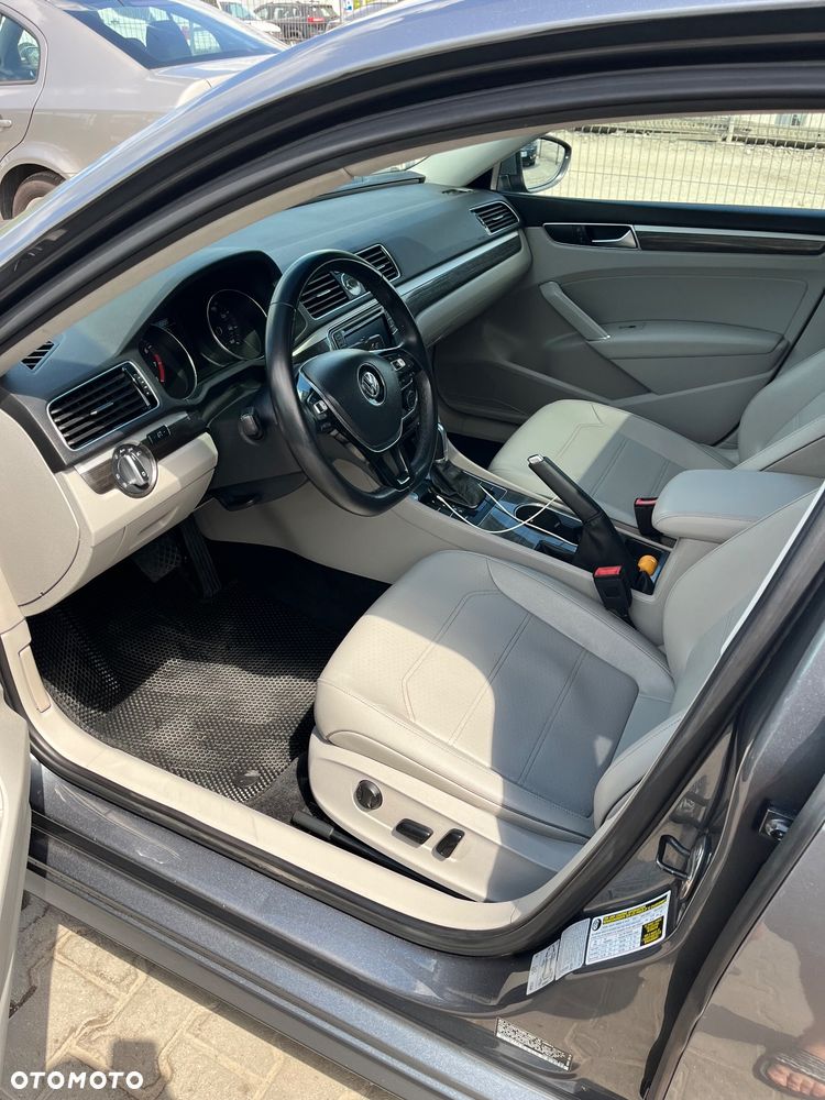 Volkswagen Passat 1.8 TSI BMT Highline DSG - 15