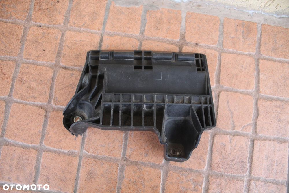 PODSTAWA AKUMULATORA FORD MONDEO MK4 6G91-10663-A - 1