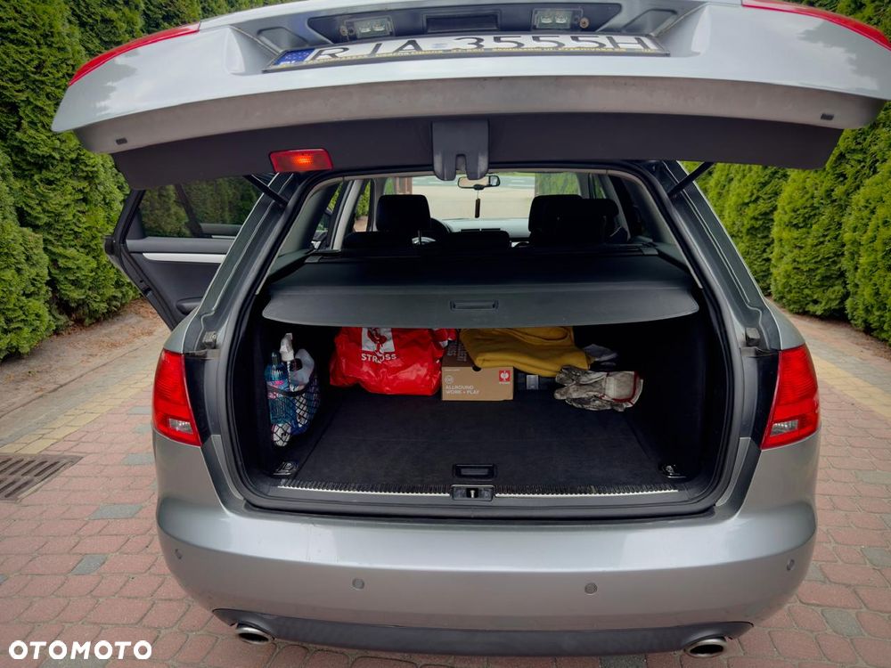 Audi A4 Avant 2.7 TDI DPF - 11