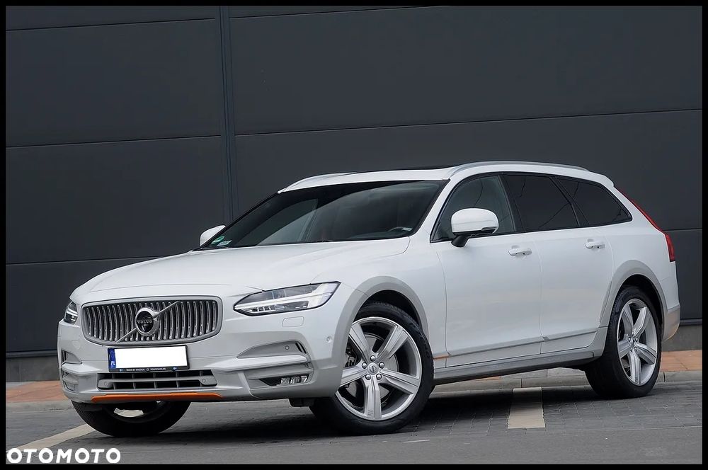 Volvo V90 Cross Country D5 AWD Ocean Race - 10