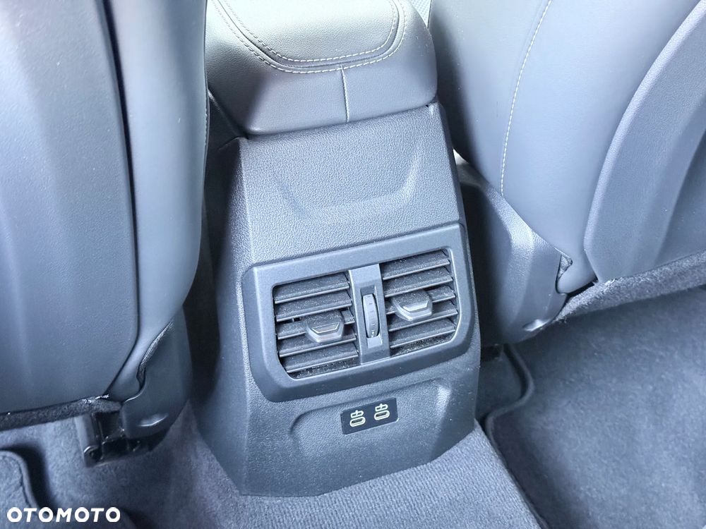 BMW Seria 1 120 - 31