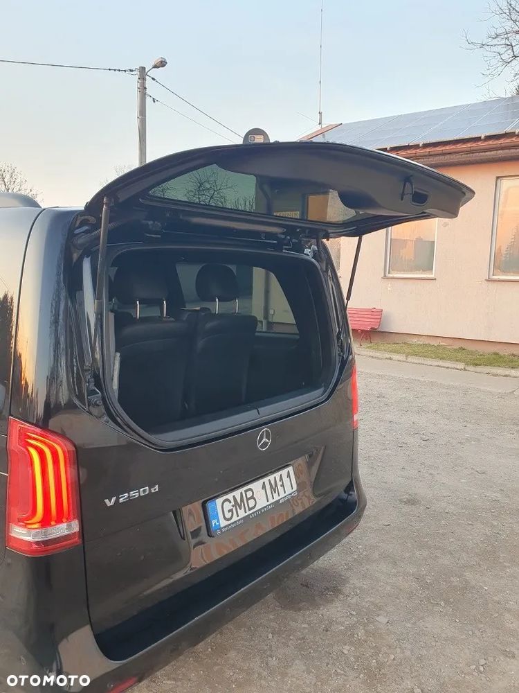 Mercedes-Benz Klasa V 250 (BlueTEC) d Avantgarde 7G-Tronic (d³ugi) - 7