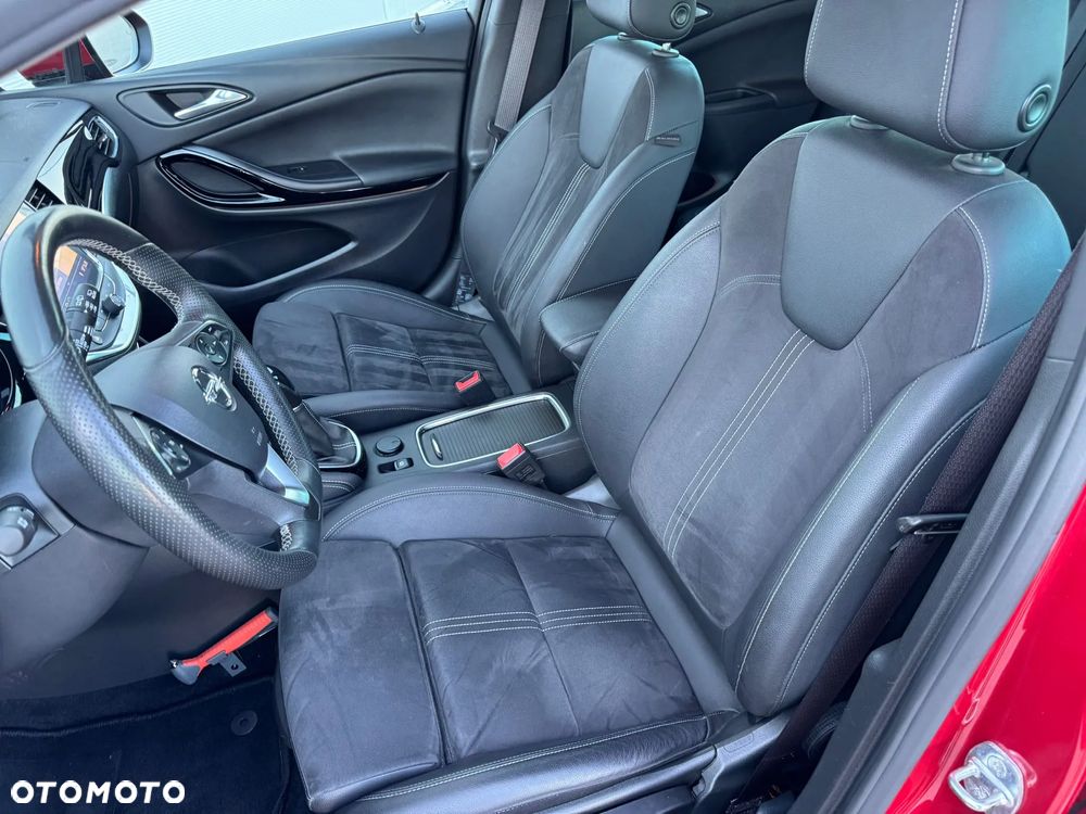 Opel Astra 1.2 Turbo Start/Stop Sports Tourer Ultimate - 15