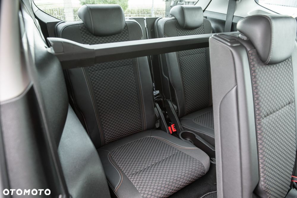 Opel Zafira - 31