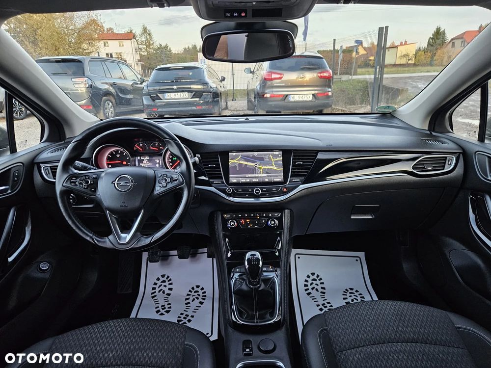 Opel Astra 1.4 Turbo Sports Tourer Innovation - 18