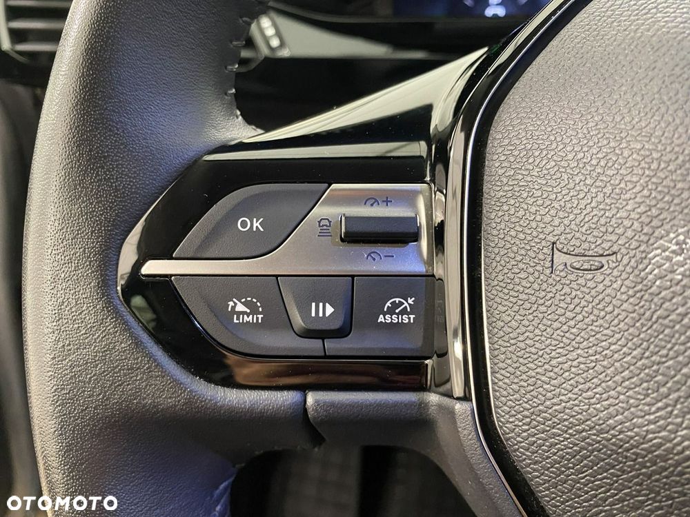 Peugeot 308 - 24