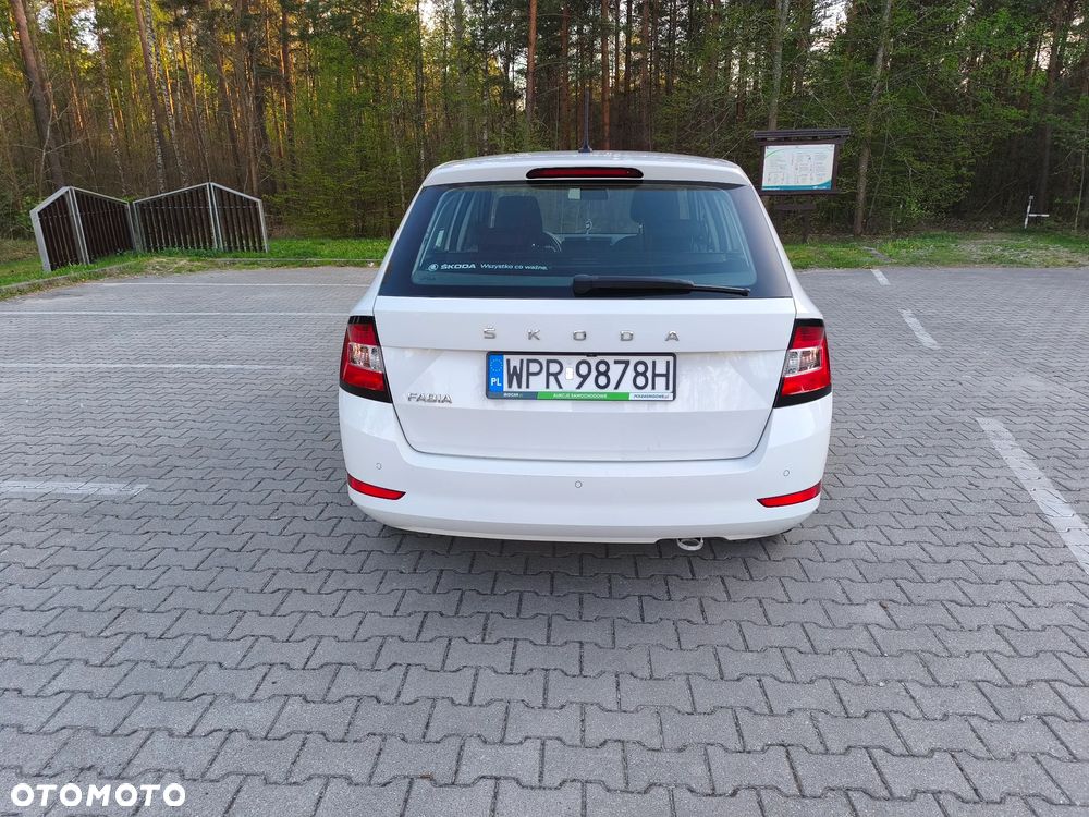 Skoda Fabia 1.0 TSI Active - 6