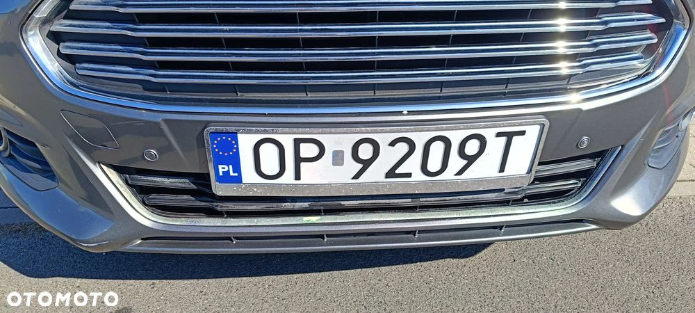 Ford Fusion - 22