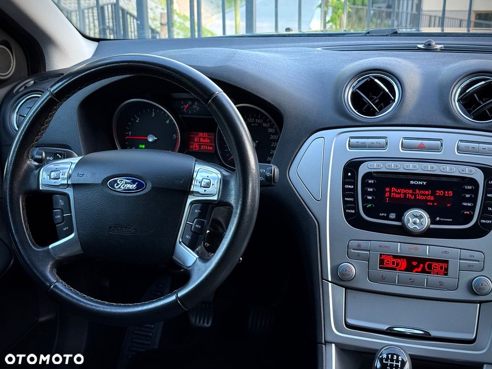 Ford Mondeo 2.0 TDCi Titanium - 22