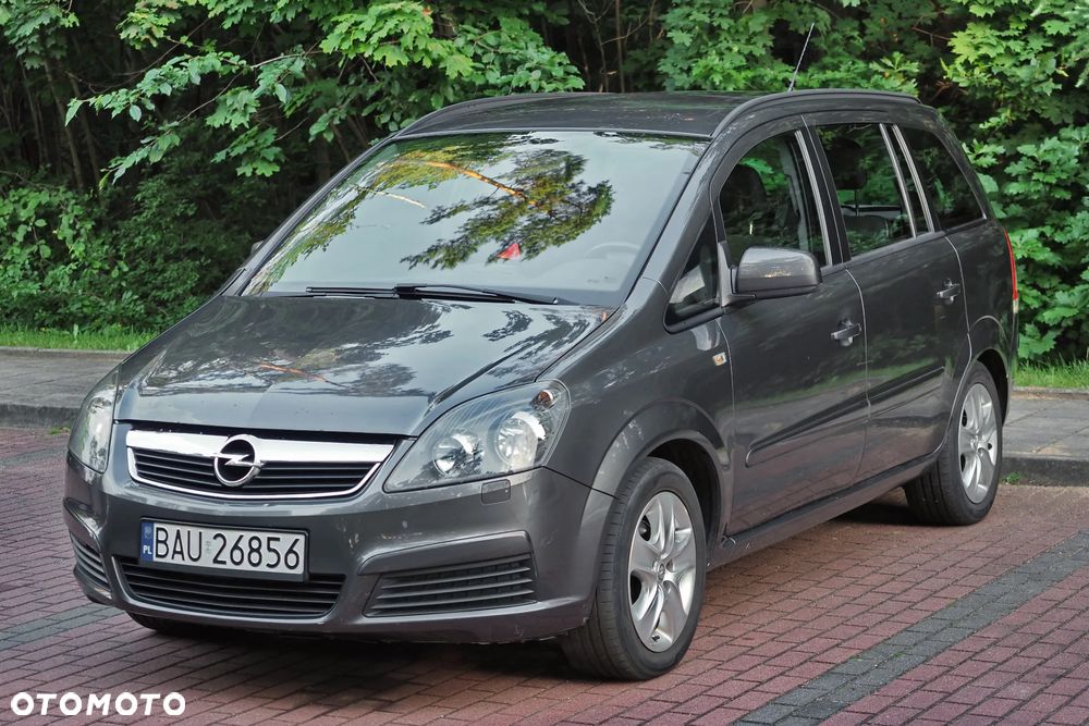 Opel Zafira 1.8 Family - 1