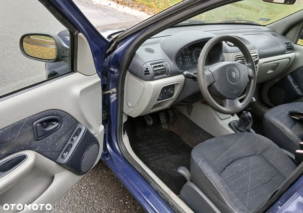 Renault Thalia - 9