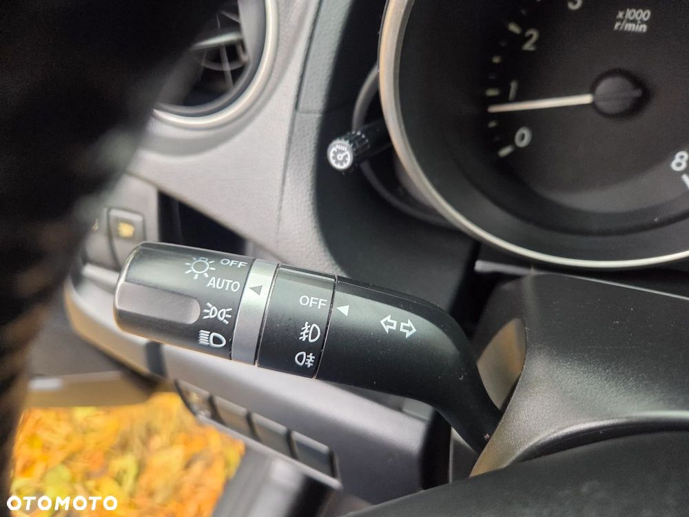 Mazda 5 2.0 MZR-DISI i-stop Sendo - 25