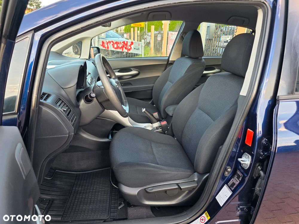 Toyota Auris 1.8 HSD Luna - 14