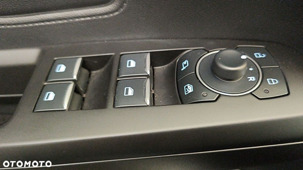 Ford Focus 1.0 EcoBoost mHEV Titanium X - 19