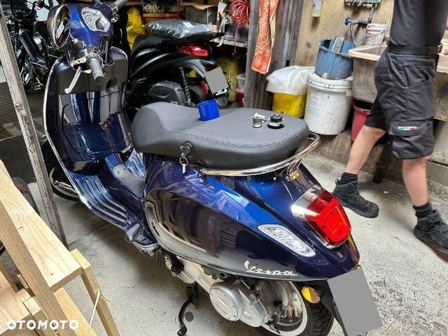 Vespa Primavera - 8