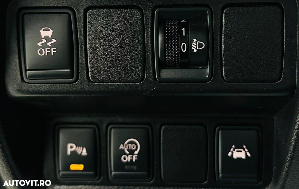 Nissan Qashqai 1.2 DIG-T TEKNA - 12