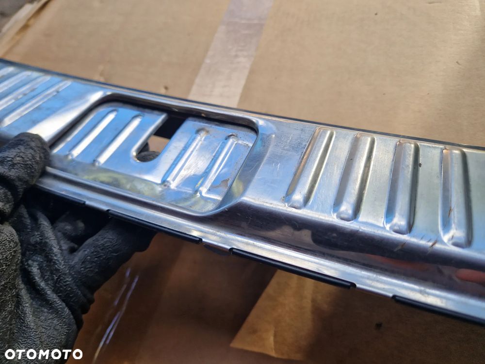 Volkswagen Touareg II Listwa Ozdoba Bagażnika 7P0863459E Zielona Góra - 4