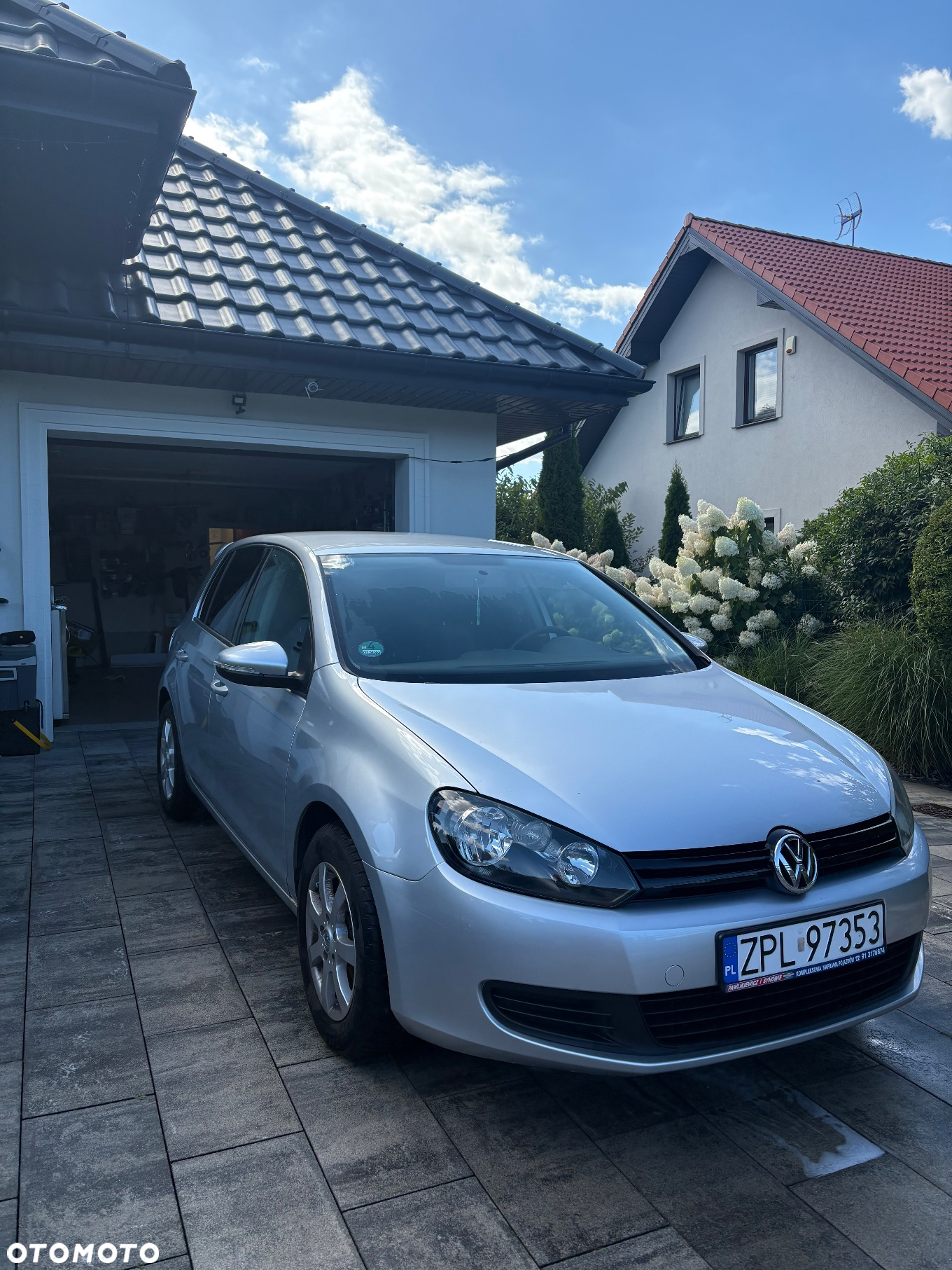 Volkswagen Golf - 5