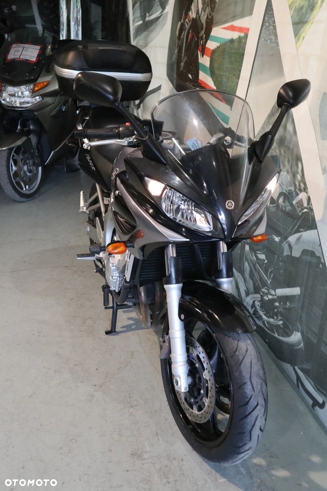 Yamaha FZ6 - 4