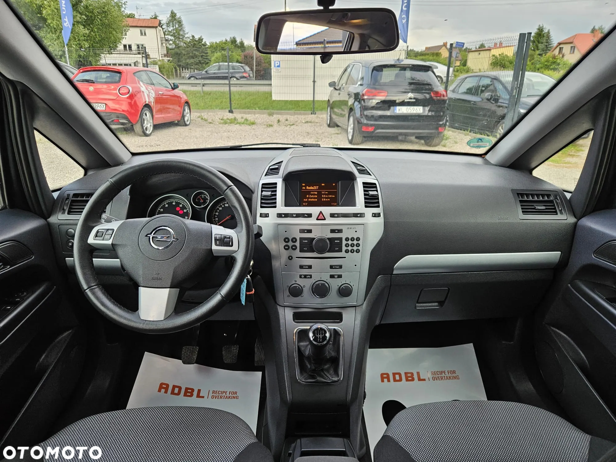 Opel Zafira 1.8 Family Plus - 23